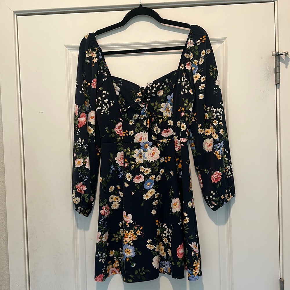 Abercrombie & Fitch Ling sleeve dress Size Small